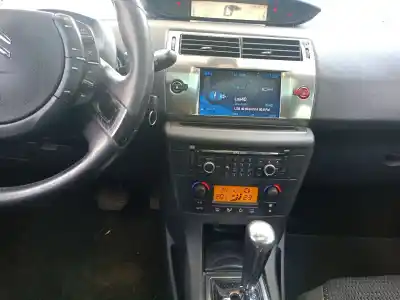 Veículo de Sucata citroen c4 i (lc_) 1.6 hdi do ano 2008 alimentado 9h01