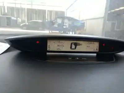 Veículo de Sucata citroen c4 i (lc_) 1.6 hdi do ano 2008 alimentado 9h01