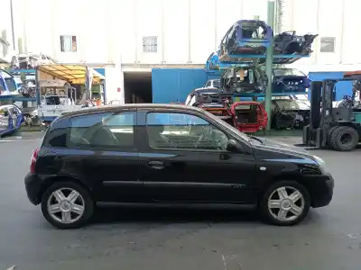 Veículo de Sucata renault clio ii (bb_, cb_) 1.5 dci do ano 2004 alimentado k9ke712