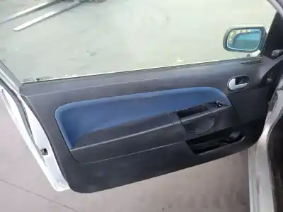 Veículo de Sucata ford fiesta (cbk) 1.6 16v cat do ano 2004 alimentado fyjb