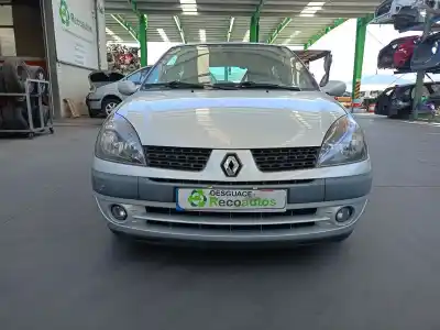 Veículo de Sucata renault clio ii (bb_, cb_) 1.5 dci (b/cb08) do ano 2003 alimentado k9kb702