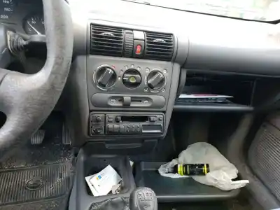 Здавання транспортного засобу opel corsa b (s93) 1.2 i (f08, f68, m68) року 1995 потужний c12nz