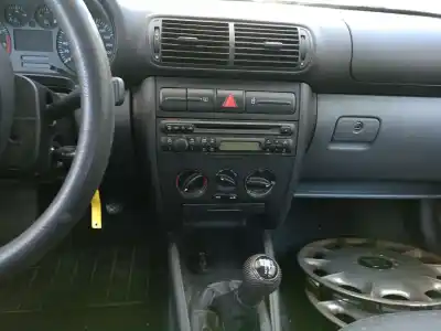 Утилизация автомобиля seat toledo ii (1m2) 1.6 16v года 2002 питание bcb
