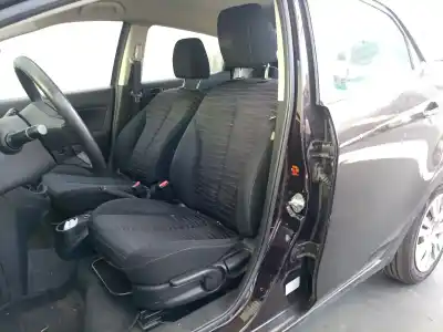 Здавання транспортного засобу mazda 2 (de_, dh_) 1.4 mzr-cd року 2008 потужний f6jc