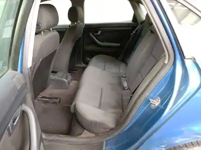 Veículo de Sucata audi a4 berlina (8e) 1.9 tdi (96kw) do ano 2001 alimentado awx