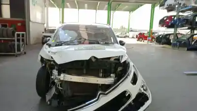 Здавання транспортного засобу citroen c4 picasso ii 1.2 thp 130 року 2018 потужний hn02