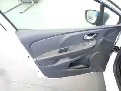 Scrapping Vehicle renault clio iv (bh_) 0.9 tce 90 lpg of the year 2019 powered h4bb4