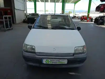 Veicolo di demolizione renault clio i (b/c57_, 5/357_) 1.2 (b/c/s57a, b/c57s, 5/357f, 5/357j, 5/357l, 5/357r) dell'anno 1993 alimentato e7fd704