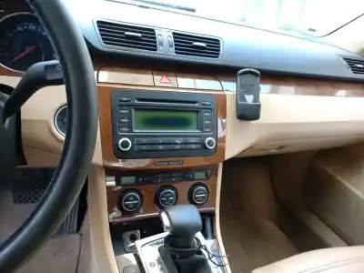 Veículo de Sucata volkswagen passat b6 (3c2) 2.0 fsi do ano 2006 alimentado bvy