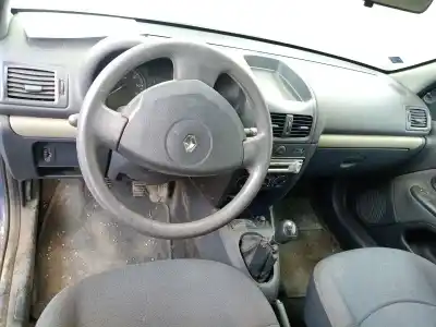 Veículo de Sucata renault clio ii (bb_, cb_) 1.5 dci (b/cb07) do ano 2004 alimentado k9ka704