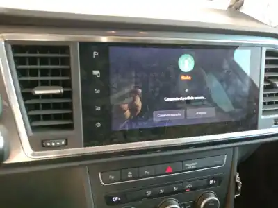 Veicolo di demolizione seat ateca (kh7, khp) 1.5 tsi dell'anno 2022 alimentato dpca