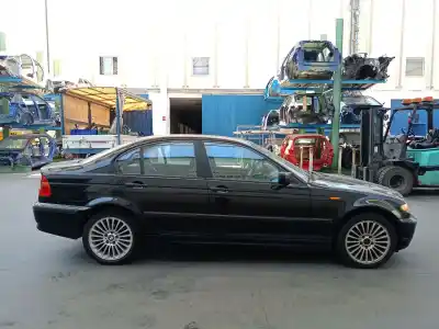 Scrapping Vehicle bmw 3 (e46) 320 d of the year 2002 powered 204d4