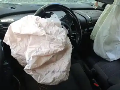 Veículo de Sucata citroen c4 cactus 1.6 bluehdi 100 do ano 2015 alimentado bh02