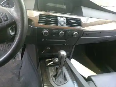 Sloopvoertuig bmw 5 (e60) 535 d van het jaar 2005 aangedreven 306d4