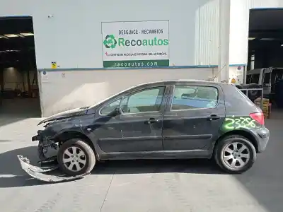Hurda Aracı PEUGEOT 307 (S1)  Yılın 2002 güçlü NFU