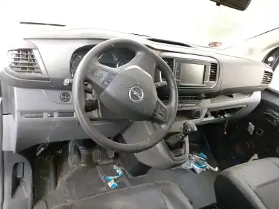 Здавання транспортного засобу opel vivaro c furgón (k0) 1.5 року 2020 потужний yh01