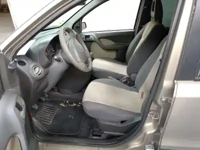 Veículo de Sucata fiat panda (169) 1.2 8v dynamic do ano 2006 alimentado 188a4000