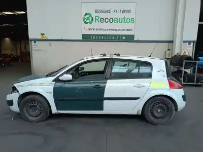 Scrapping Vehicle renault megane ii (bm0/1_, cm0/1_) 1.9 dci (bm0g, cm0g) of the year 2005 powered f9q 800