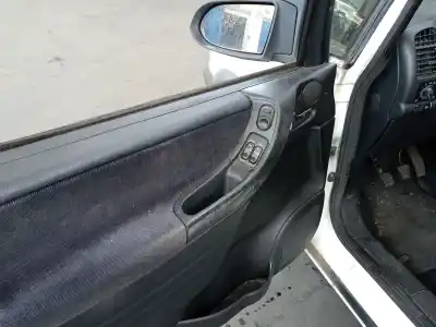 Veículo de Sucata opel zafira a elegance do ano 2000 alimentado z16xe