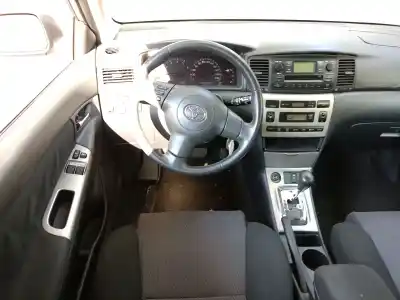 Veicolo di demolizione toyota corolla (_e12_) 1.4 d (nde120_) dell'anno 2006 alimentato 1nd