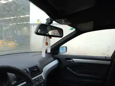 Veículo de Sucata bmw serie 3 berlina (e46) 320d do ano 2004 alimentado 204d4