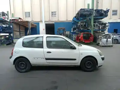 Утилизация автомобиля renault clio ii fase ii (b/cb0) 1.5 dci diesel 65 cv / 48 kw года 2004 питание k9ka704