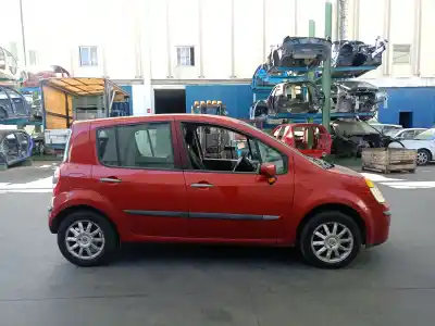 Veículo de Sucata renault modus 1.5 dci diesel do ano 2004 alimentado k9kj7