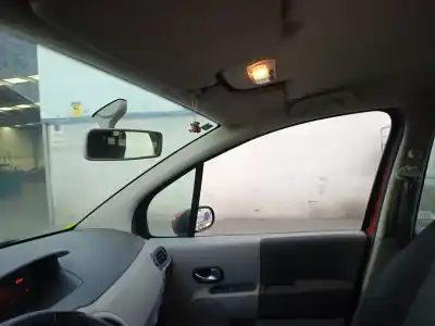 Veículo de Sucata renault modus 1.5 dci diesel do ano 2004 alimentado k9kj7