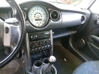 Здавання транспортного засобу mini mini (r50,r53) 1.4 16v turbodiesel cat року 2004 потужний 1nd