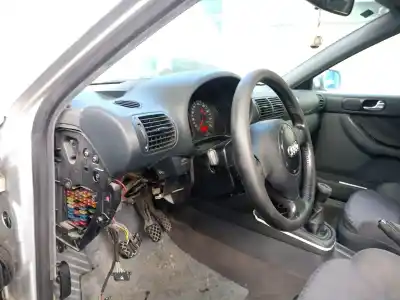 Здавання транспортного засобу audi a3 (8l) 1.8 20v turbo року 2000 потужний arz
