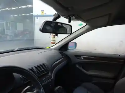 Veículo de Sucata bmw serie 3 berlina (e46) 2.0 16v diesel cat do ano 2003 alimentado 204d1