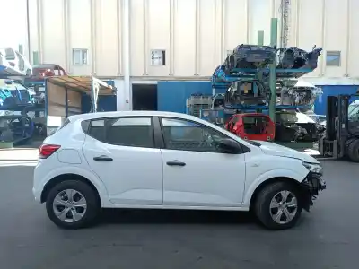 Veículo de Sucata dacia sandero iii 1.0 tce 90 do ano 2024 alimentado h4df4