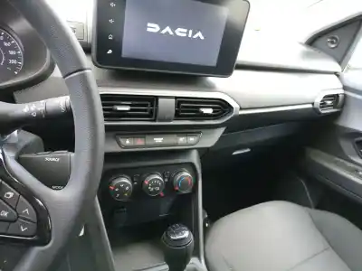 Veículo de Sucata dacia sandero iii 1.0 tce 90 do ano 2024 alimentado h4df4