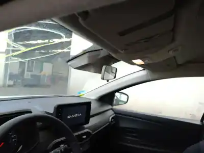 Veículo de Sucata dacia sandero iii 1.0 tce 90 do ano 2024 alimentado h4df4