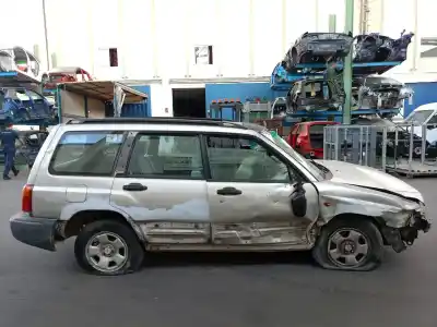 Veicolo di demolizione subaru forester s10 (sf) 2.0 cat dell'anno 1999 alimentato ej20