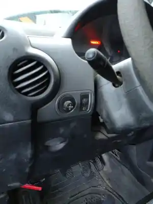 Здавання транспортного засобу citroen berlingo / berlingo first monospace (mf_, gjk_, gfk_) 2.0 hdi 4x4 (mfrhy) року 2004 потужний rhy