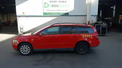 Vehículo de desguace VOLVO V50 FAMILIAR  del año 2005 con motor D4204T