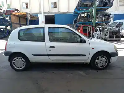 Veículo de Sucata renault clio ii fase i (b/cbo) 1.9 d alize do ano 1999 alimentado f8qk630