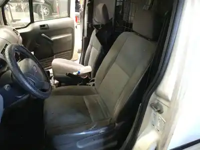 Здавання транспортного засобу ford transit connect (tc7) 1.8 tdci cat року 2006 потужний bhpa