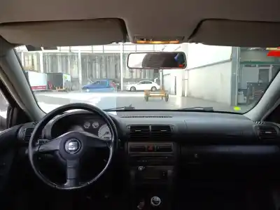 Здавання транспортного засобу seat leon (1m1) 1.9 tdi року 2004 потужний arl Здавання транспортного засобу seat leon (1m1) 1.9 tdi року 2004 потужний arl