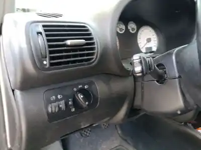 Здавання транспортного засобу seat leon (1m1) 1.9 tdi року 2004 потужний arl Здавання транспортного засобу seat leon (1m1) 1.9 tdi року 2004 потужний arl