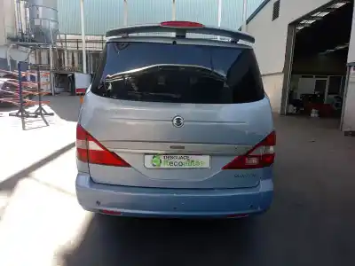 Veículo de Sucata ssangyong rodius i 2.7 xdi do ano 2005 alimentado d27dt