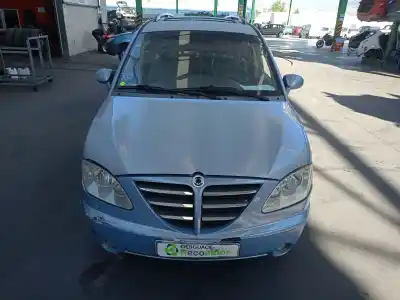 Veículo de Sucata ssangyong rodius i 2.7 xdi do ano 2005 alimentado d27dt