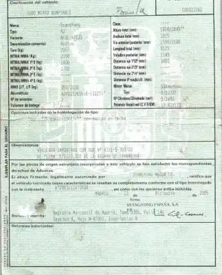 Veículo de Sucata ssangyong rodius i 2.7 xdi do ano 2005 alimentado d27dt