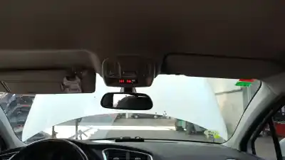 Veículo de Sucata citroen c4 lim. 1.6 hdi fap do ano 2011 alimentado 9h05