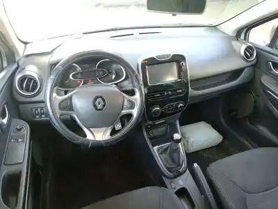 Здавання транспортного засобу renault clio iv 0.9 року 2015 потужний h4b408