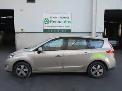 Veículo de Sucata RENAULT GRAND SCÉNIC III (JZ0/1_)  do ano 2009 alimentado F9QP8