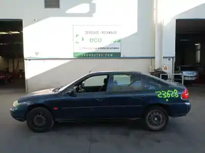 Veículo de Sucata FORD MONDEO BERLINA (GD)  do ano 1998 alimentado RFN
