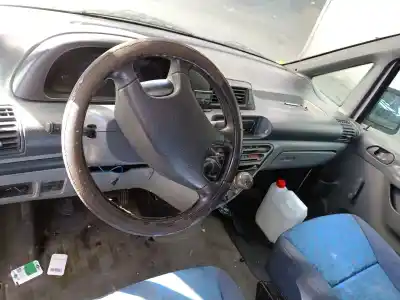 Veículo de Sucata citroen jumpy i (u6u_) 2.0 hdi 95 do ano 2006 alimentado rhx