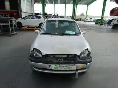 Veículo de Sucata opel corsa b 1.2 16v cat (x 12 xe / lw4) do ano 1999 alimentado x12xe